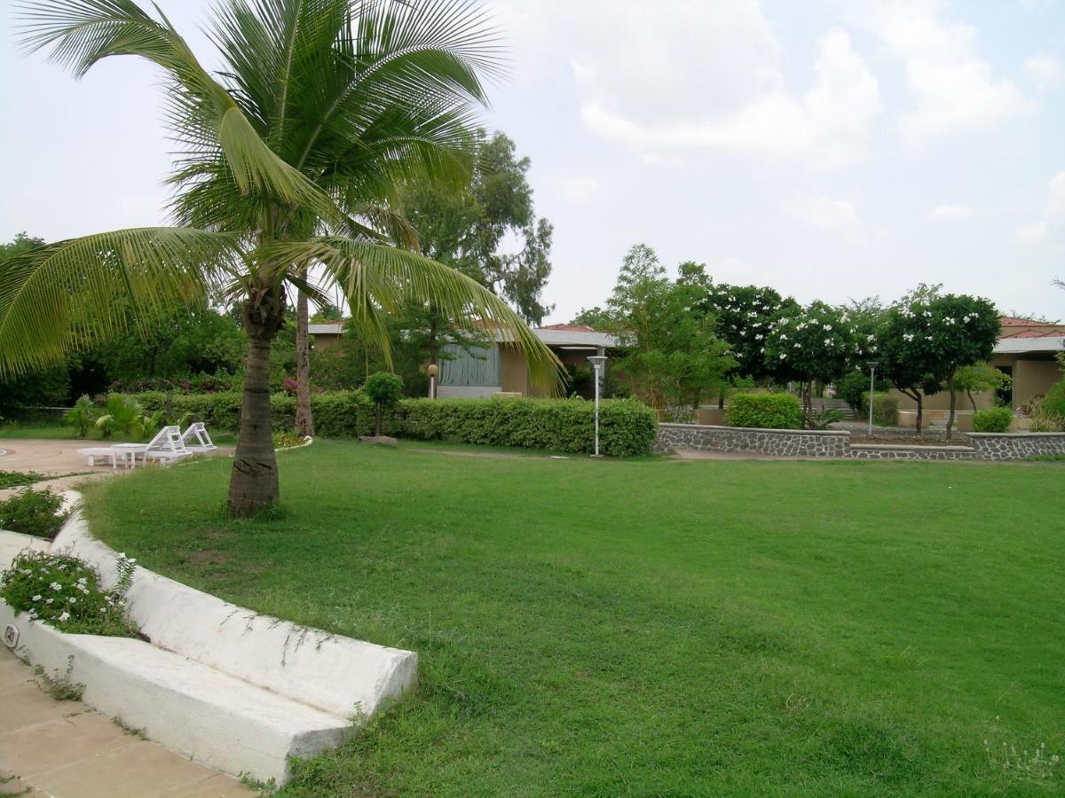 The Meadows Resort And Spa Aurangabad  Ngoại thất bức ảnh
