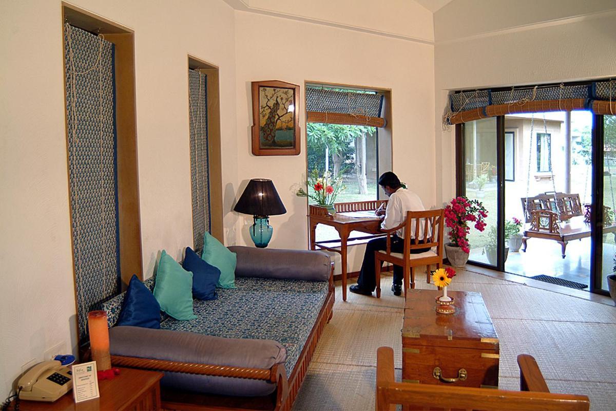The Meadows Resort And Spa Aurangabad  Ngoại thất bức ảnh