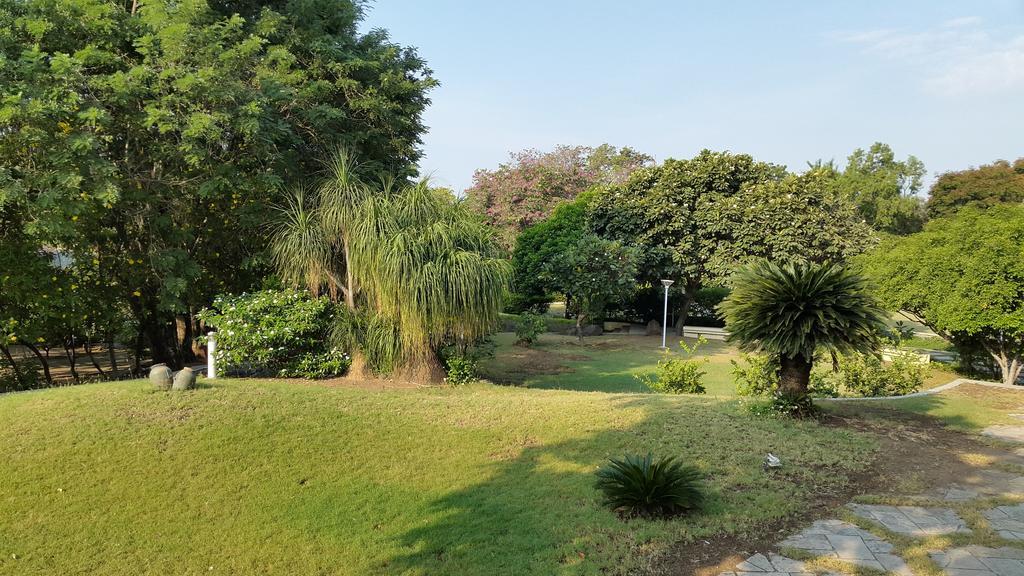 The Meadows Resort And Spa Aurangabad  Ngoại thất bức ảnh