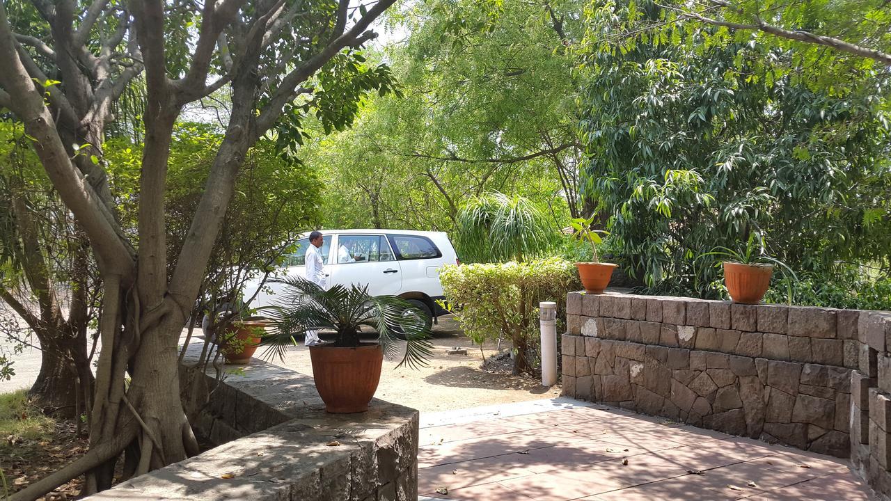 The Meadows Resort And Spa Aurangabad  Ngoại thất bức ảnh